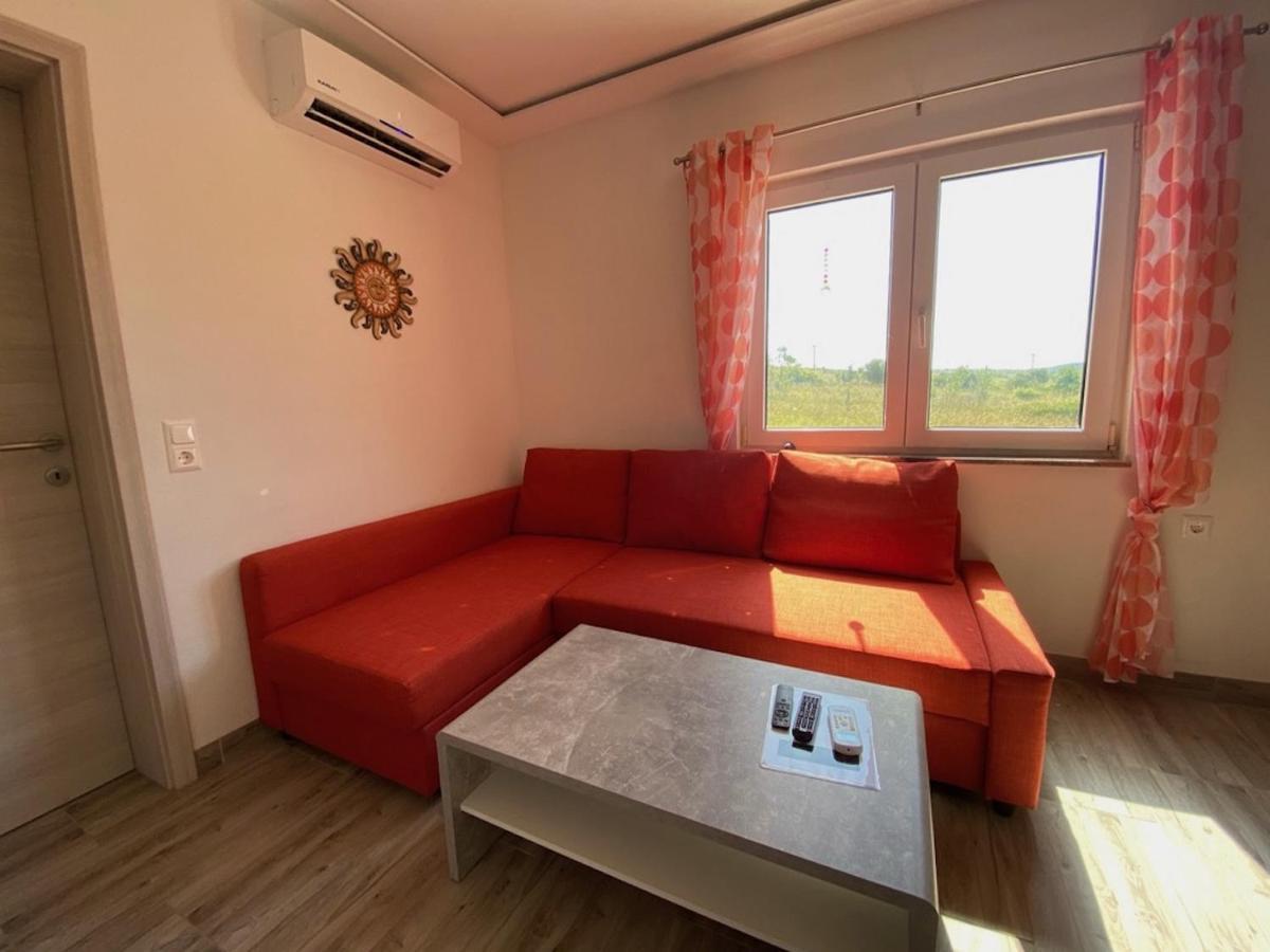 Villa Sabina - Apartments Kroatien Ražanac Zewnętrze zdjęcie