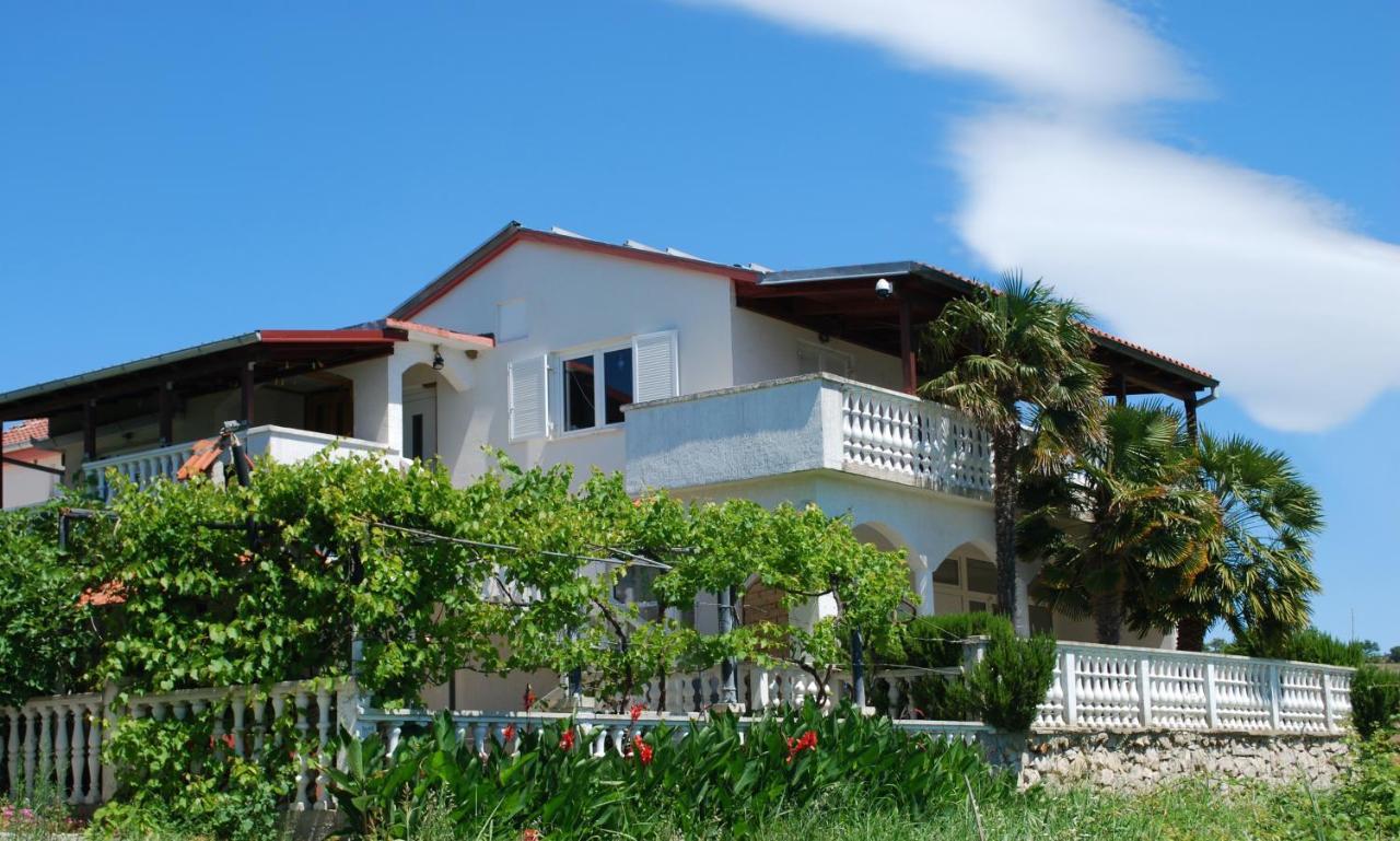 Villa Sabina - Apartments Kroatien Ražanac Zewnętrze zdjęcie